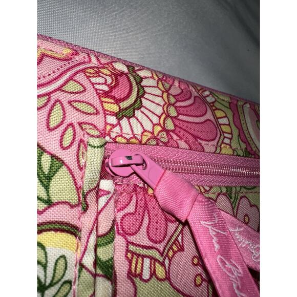 Vera Bradley Travel Organizer Wallet Passport Cards Bills Coins Zip Around Pink - Picture 11 of 11